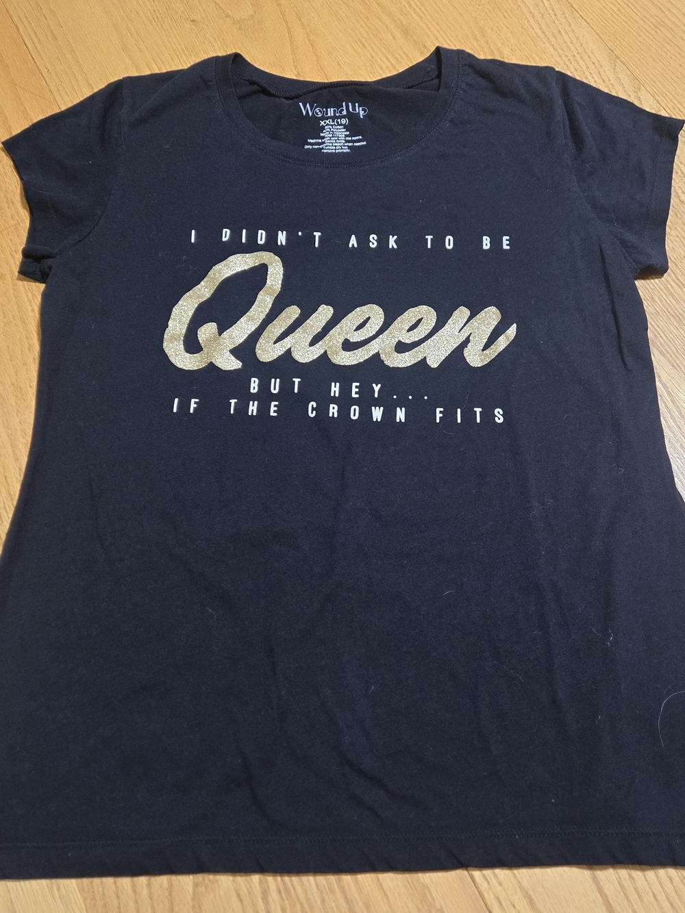 Wound Up Queen Graphic Tee Women's XXL 19 Black Gold Glitter Soft Shirt